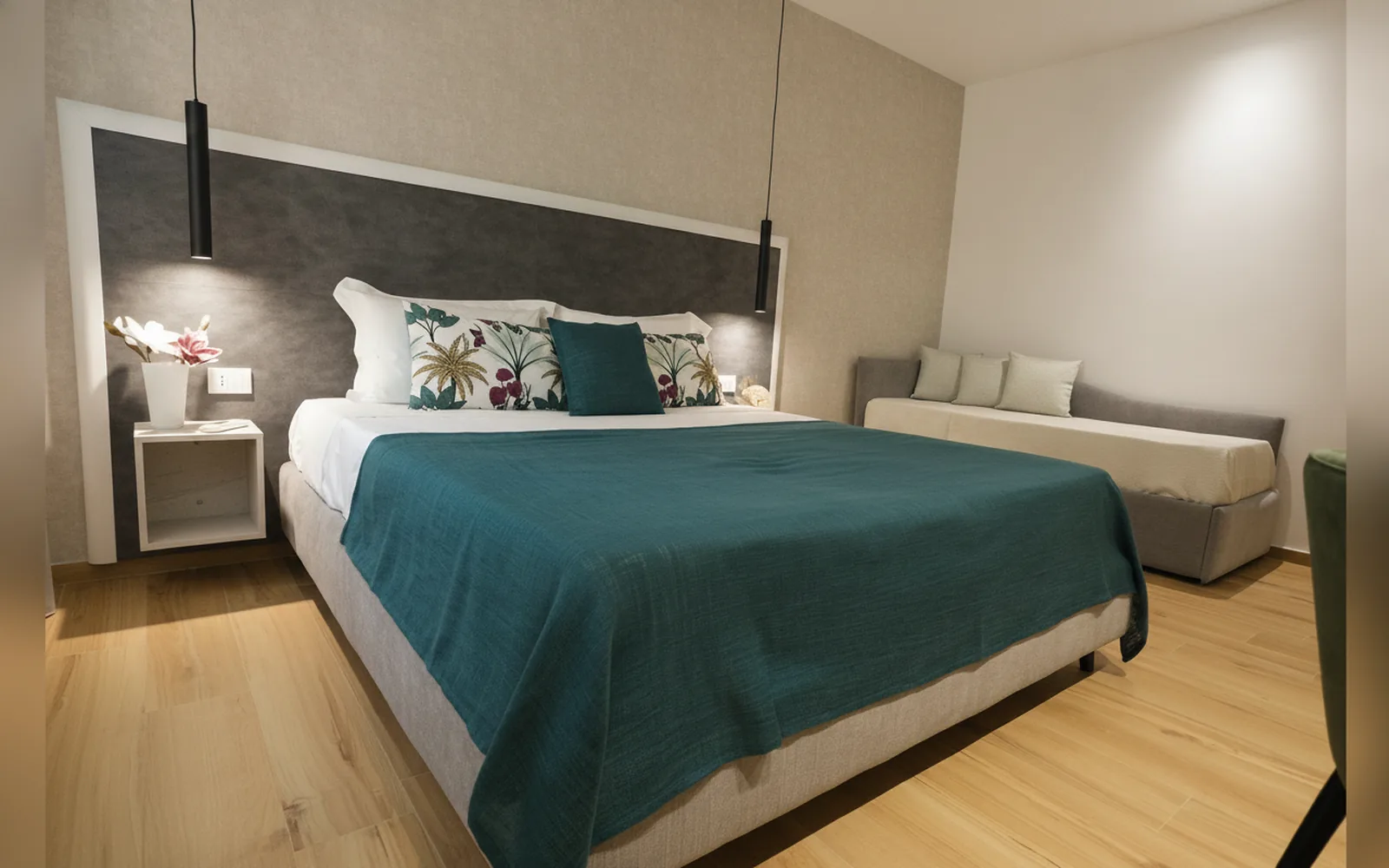 Camera con bagno privato — Enea Suite, Trapani (foto 22)